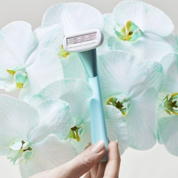 Athena Club Razor Kit - Picture 2 of 2